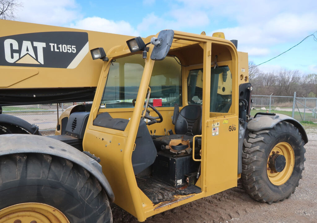 2008 Caterpillar TL1055
